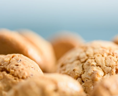 Hazelnut & Peanut in Cooked Biscuit